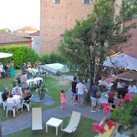 San Giacomo 3* Montegrosso dʼAsti